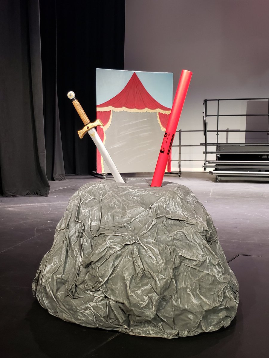 Opening Night is tomorrow! <a href="/ArtsWestonka/">Westonka Performing Arts Center</a> <a href="/ShirleyHillsPS/">Shirley Hills</a> #joust