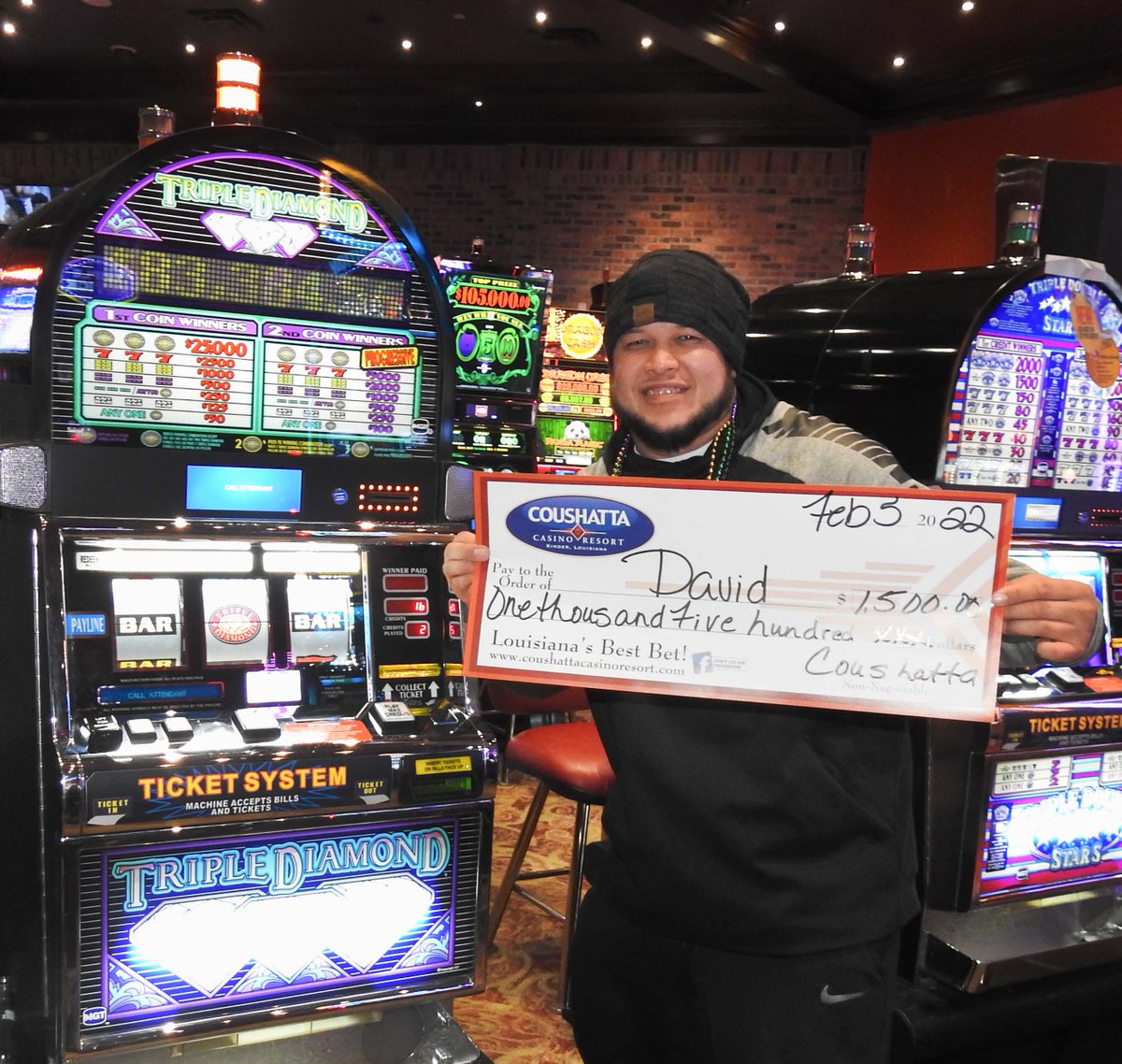 🔥🎰 The slots are hot and the jackpots hotter! Congrats to our recent winners!
- Jon hit the jackpot while playing the Reel Hot 7s slot game and won $10,640!
- David hit the jackpot while playing the Triple Diamond slot game and won $1,500!
1/4