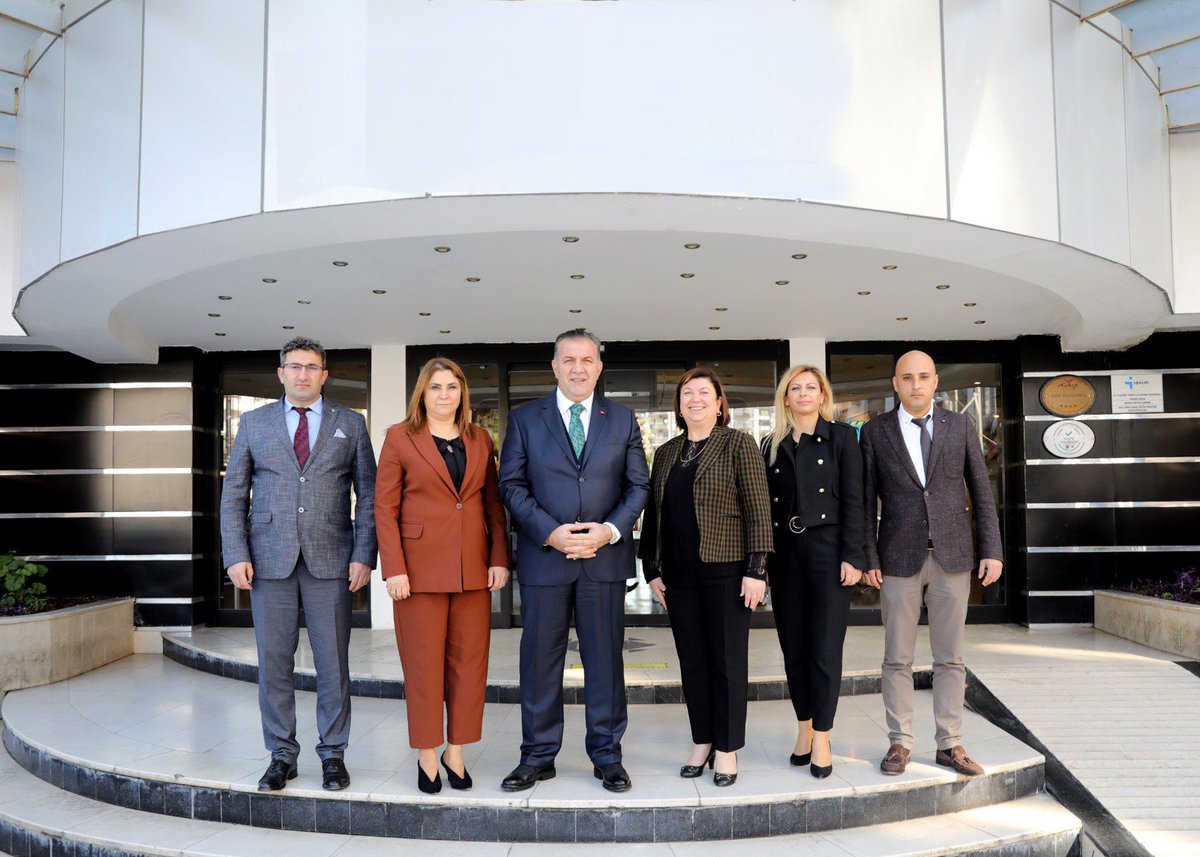 İlçe Milli Eğitim Müdürleri Kurulu ve Değerlendirme toplantısı İl Milli Eğitim Müdürümüz Sayın Adem KOCA başkanlığında ilçemizde gerçekleştirildi.
<a href="/tcmeb/">Millî Eğitim Bakanlığı</a> 
<a href="/MersinMEM/">Mersin İl Millî Eğitim Müdürlüğü</a> 
<a href="/AdemKoca46/">Adem Koca</a>