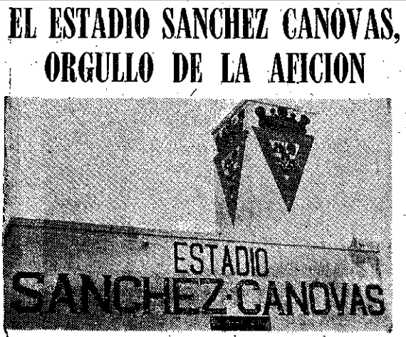 100 años de fútbol en Molina de Segura, seguimos cerrando capítulos, aquella temporada 75-76 con debut en preferente y estreno del Estadio Sánchez Cánovas.
#Libro "Historia de un Centenario"