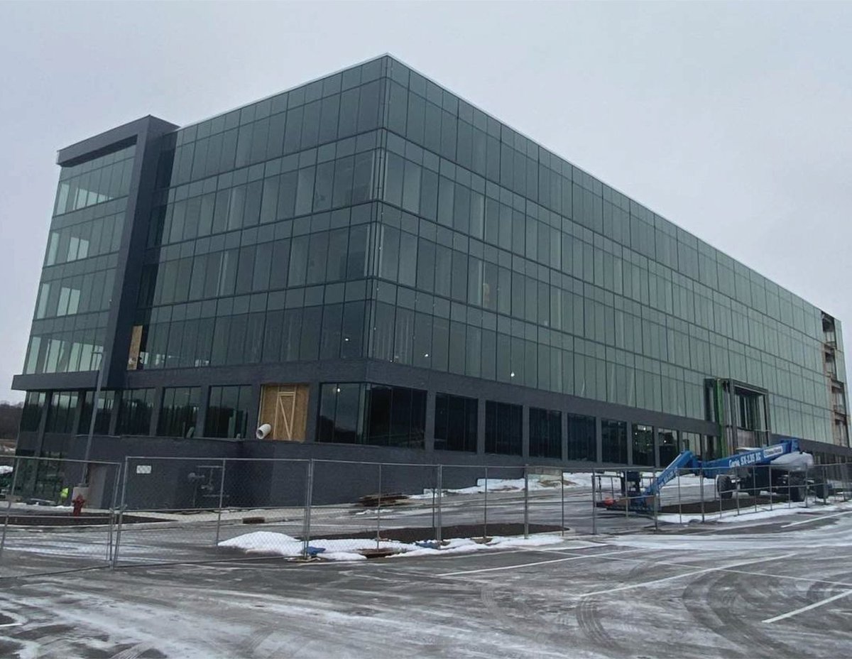 We have to say, the progress at Golf Parkway Corporate Center is looking 👌.