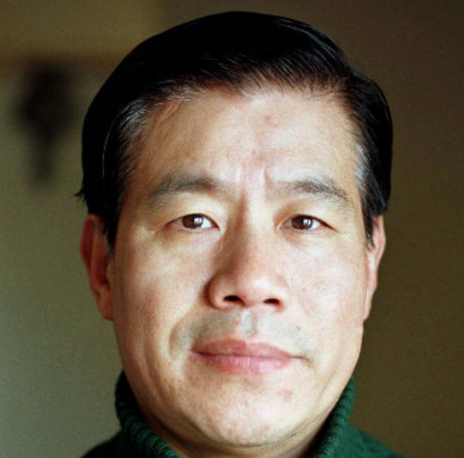 TheRWCHR's tweet photo. 1/2 19 years ago, Dr. #WangBingzhang, founder of the overseas Chinese democracy movement, was sentenced to life in solitary confinement after a half-day sham trial. Dr. Wang's conviction and sentence are in violation of Chinese and international law and must be quashed. https://t.co/UeEHiysN1Z