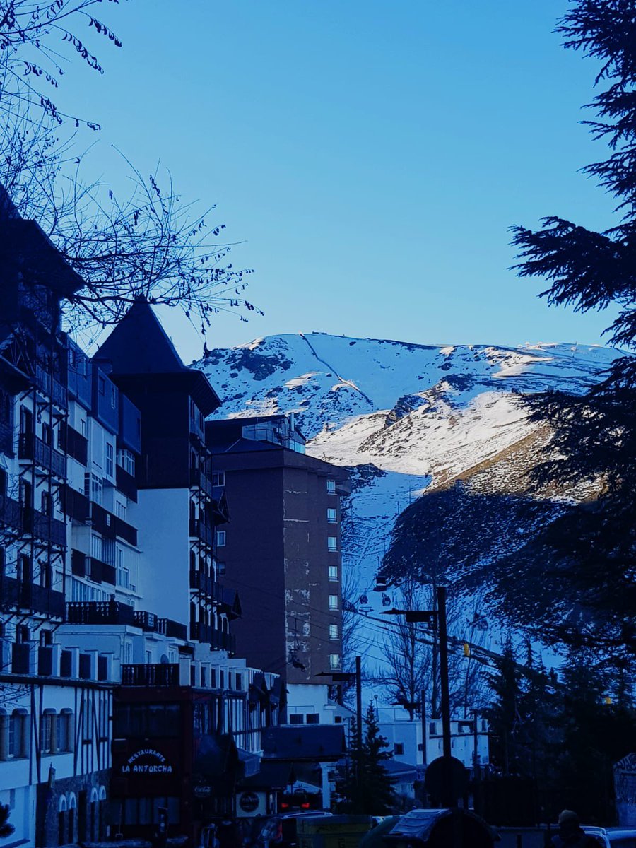 ⛷⛷⛷Cuando nos dicen si mola ser profe de #edufis yo les enseño imágenes