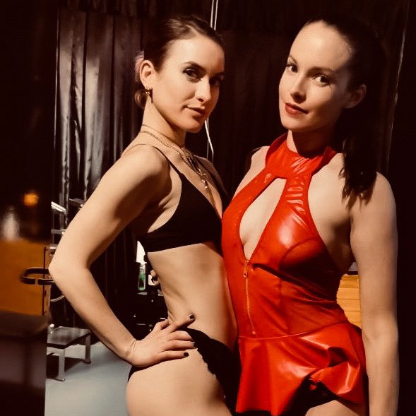 Double - Session special with @MissFloraBerlin 😘 at #derfemdom - Buche uns exklusiv im Februar und M&auml;rz<a class="tags" target="_blank" title="On Twitter" href="/?out=eyJ0eXAiOiJKV1QiLCJhbGciOiJIUzUxMiJ9.eyJpYXQiOjE3MjA4MTEyMDUsImlzcyI6InR3cG9ybnN0YXJzLmNvbSIsIm5iZiI6MTcyMDgxMTIwNSwiZXhwIjoxNzUyMzQ3MjA1LCJyZWRpcmVjdF91cmwiOiJodHRwczovL3R3aXR0ZXIuY29tL01pc3NGbG9yYUJlcmxpbiJ9.uEOahYXSeh6HfMSCpstDeCgiavD_fSK-jnKSVFw1gj7-HC2DWBIHYy0s4P4FgMZhiQOFTbWyCd01y9qnadOyFA">@MissFloraBerlin</a><a href="/tag/derfemdom"class="tags"><span>#derfemdom</span></a>