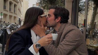 300moods's tweet photo. a coffee date ☕️ https://t.co/ps2tL4HTuD