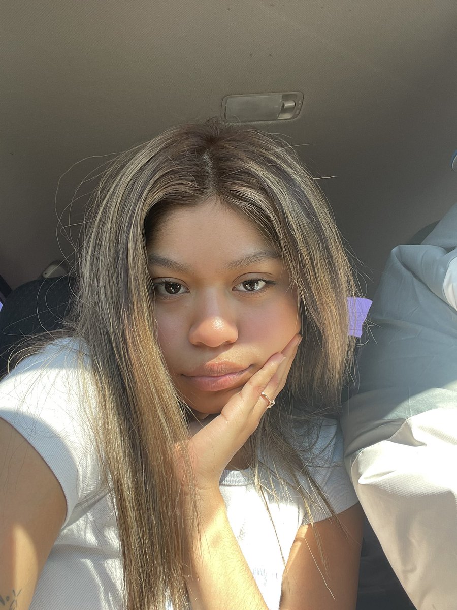 offbrandversa's tweet image. Thé yassifacation of me