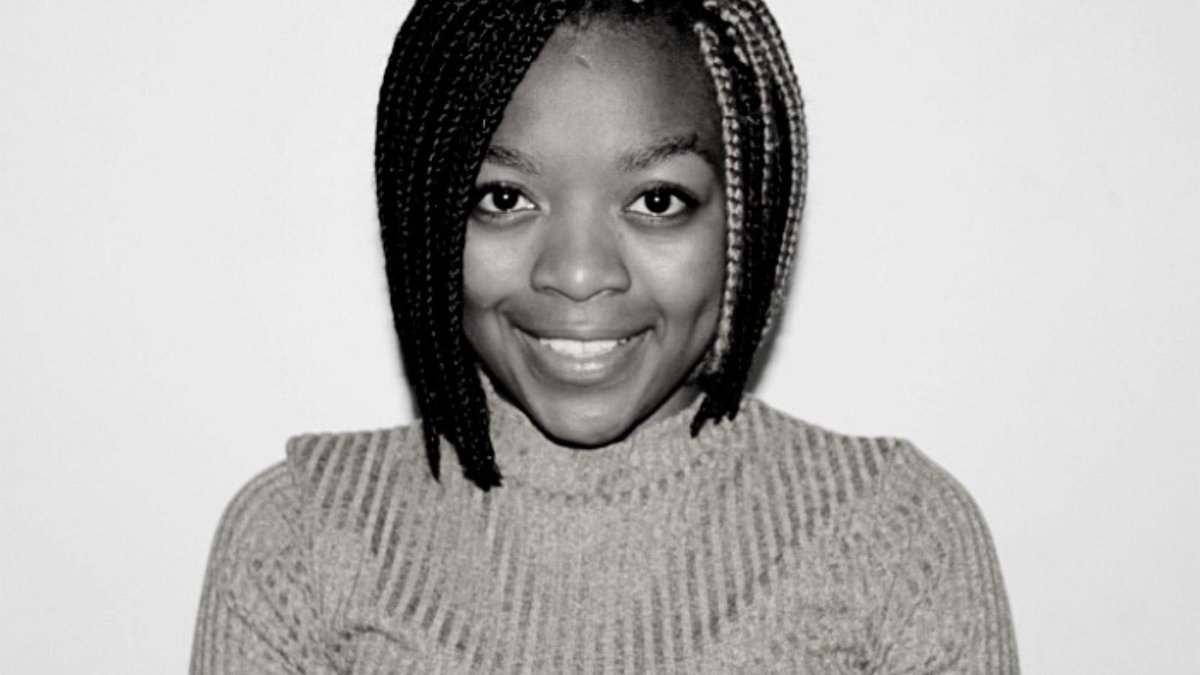 JAY_Literature's tweet photo. Mphae Charmaine Mashifane [@MphaeCharmaine] is a coffee lover and a widely published South African writer who expresses her being in poetry. 

Click to read her poem 'I am Leaving Where I Come From' in #JayLit issue 5 ❤️ (free download)

https://t.co/lWKnppFVCy https://t.co/FIvTa2odd3