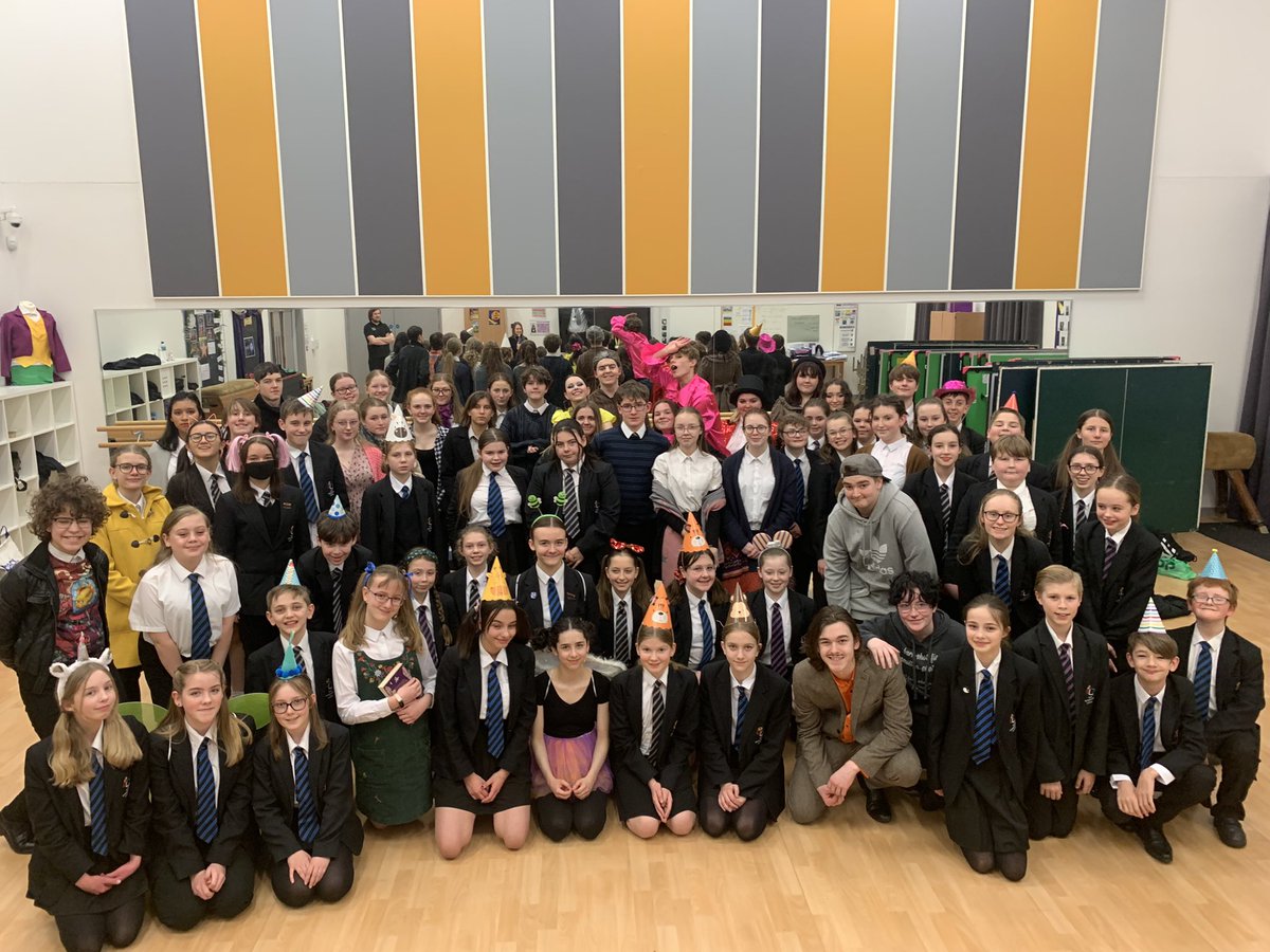 Last night of three evening performances of Matilda - can’t wait! Thoughts are it could be the best show we’ve done 🤷🏼‍♂️ Any thoughts? #TheSNAWay Huge congratulations to all the students involved and especially Mrs Lang