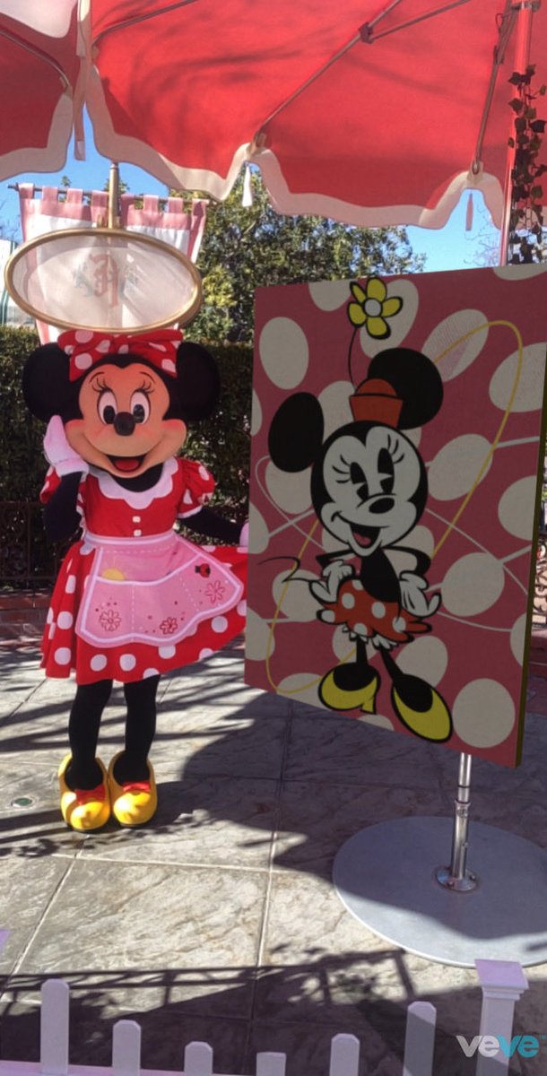 PEOStrategy's tweet image. ⁦@veve_official⁩ ⁦@Disneyland⁩ @NFT