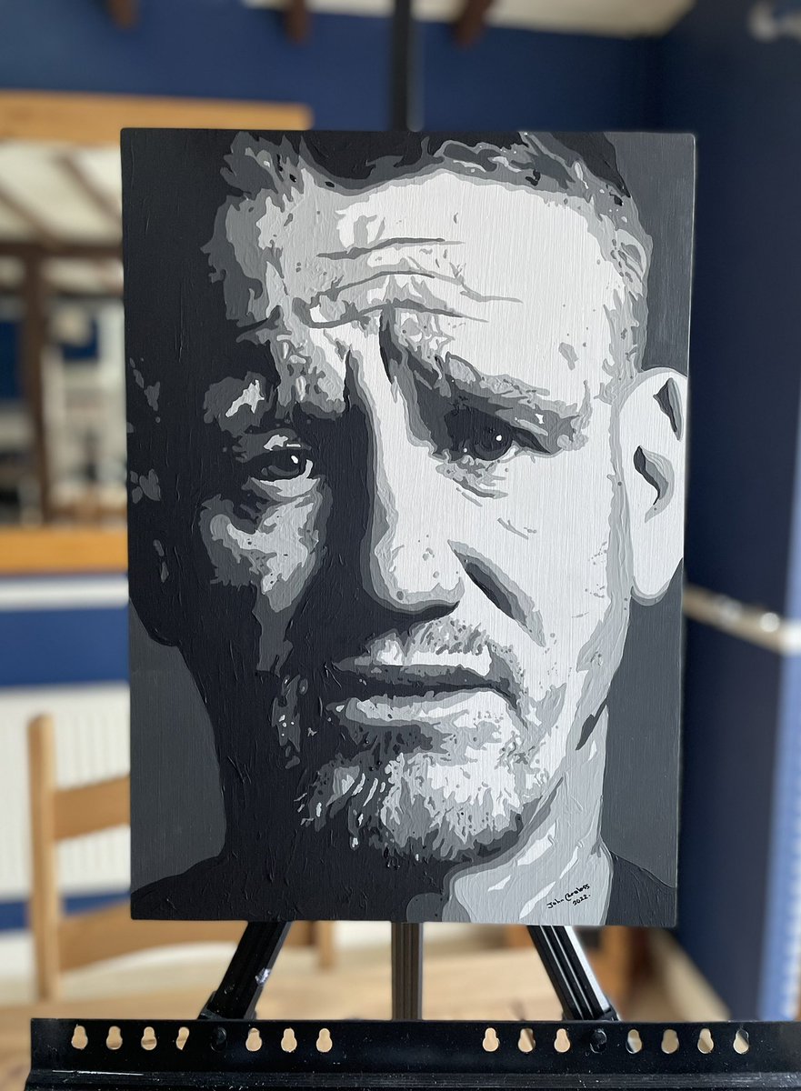 Bill Billingham recieving his portrait from Alex Bellfield tonight on his new show “Face to Face. To be shown on USTREAM I think in March, and produced by Jim Davidson.
Commissioned by Jim.