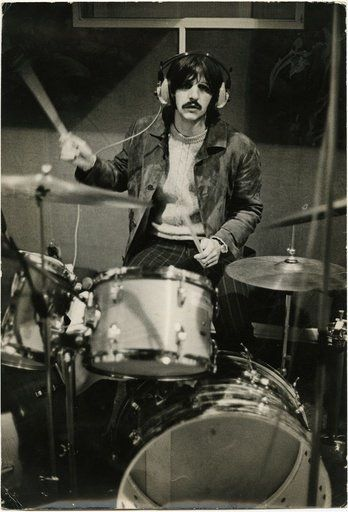 Beatles Archive tweet media