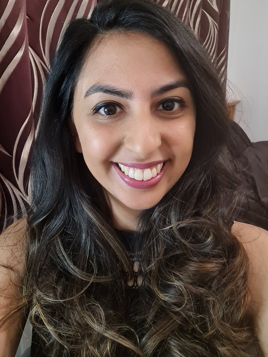SureenaSpeaks's tweet photo. A new evening, a new webinar!

Exciting evening talking to @RSofPharmacy students on #career opportunities in #pharmacy!

@catlangran @Gurinder_Singh1 @UniofReading https://t.co/CW59VHl97j