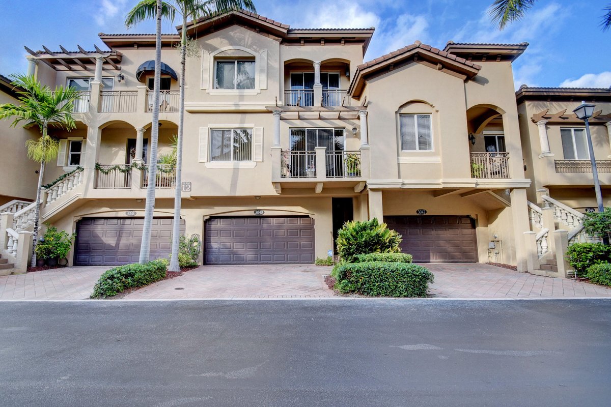 Interested in this property? Contact me to see it in person! #homesforsale  cpix.me/l/138156899