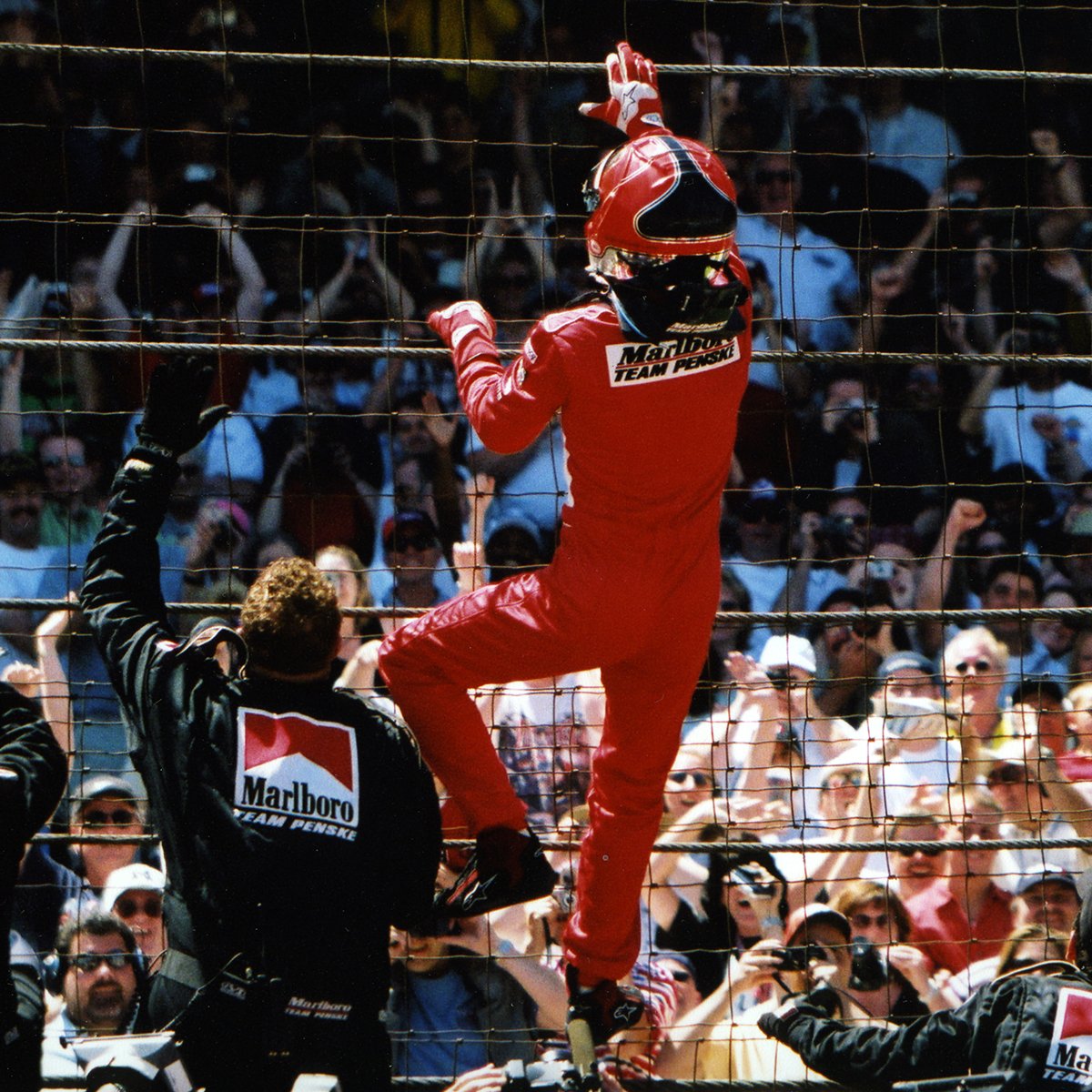 IMS's tweet image. #IMSWantsToKnow: How many times have you seen @h3lio climb the fence in person at the Racing Capital of the World? 

Don't miss your chance to potentially see his 5th climb in May by getting your #Indy500 tickets today!

🎟 &amp;gt;&amp;gt;&amp;gt; bit.ly/3k4GphS

#INDYCAR | #IsItMayYet