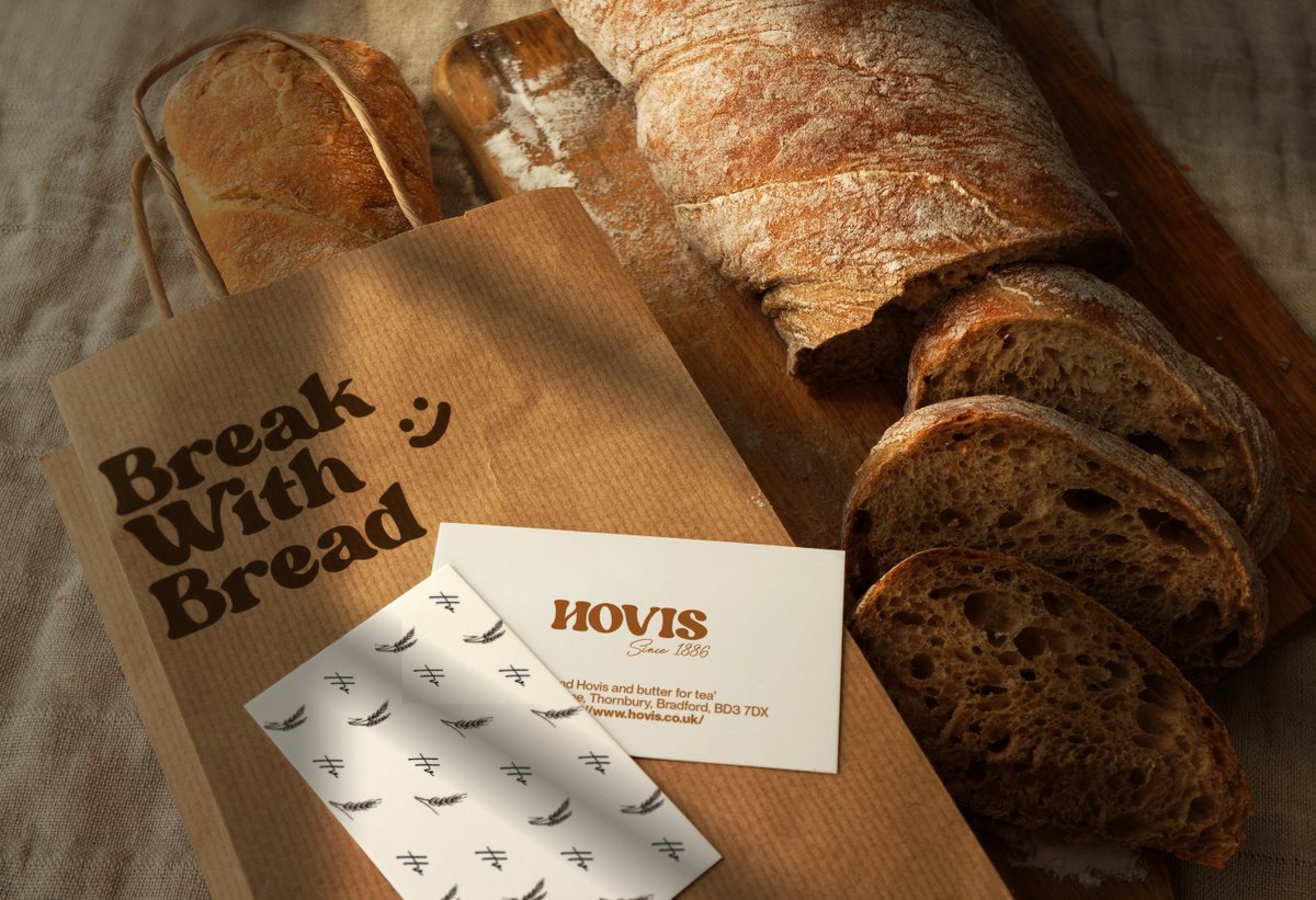 madebymatts's tweet image. Hovis Bakery Branding 🍞

- More modern logo and visual indentity with light colors and fonts.

Complete Project 📕: behance.net/gallery/137050…