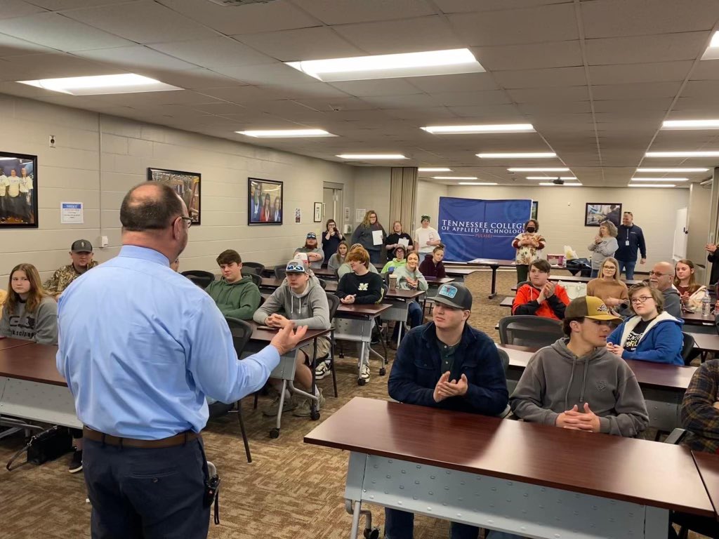 Ayers Foundation-LCHS tweet media