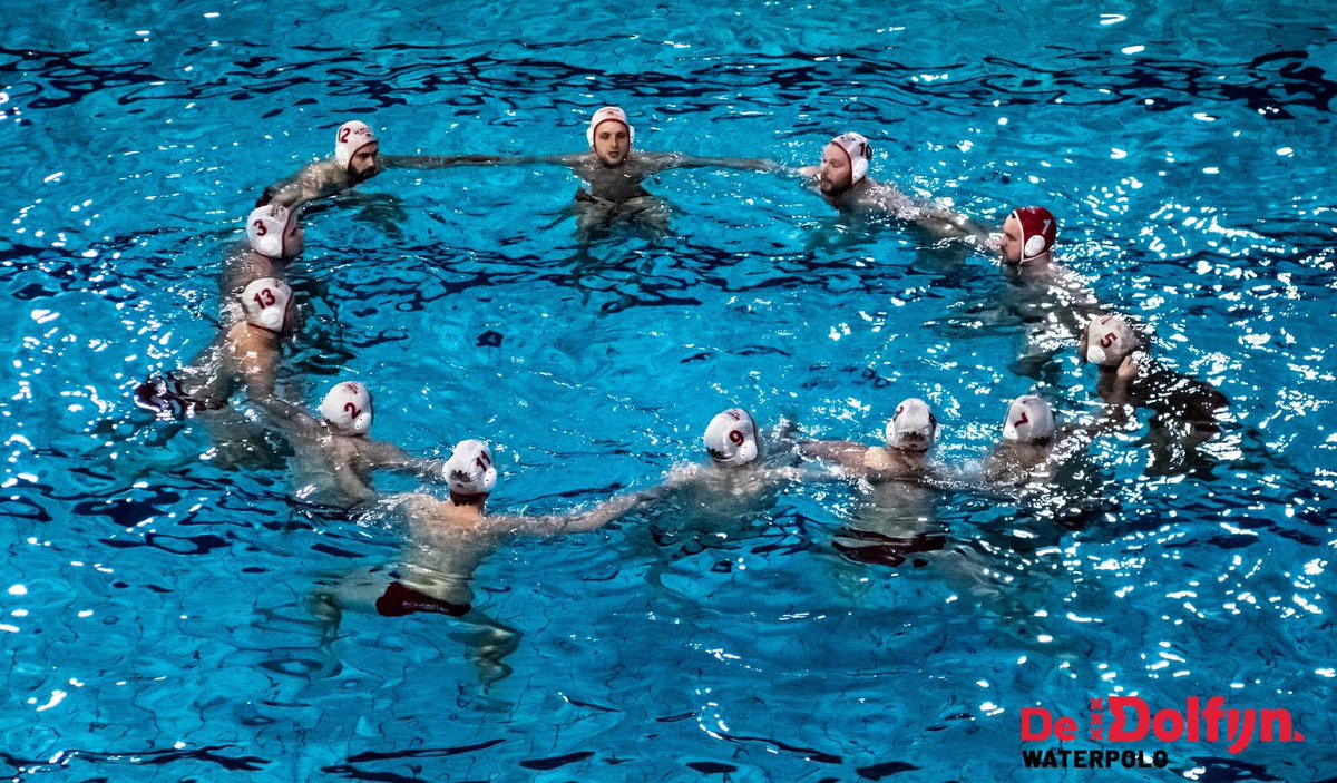 dolfijnwp's tweet photo. Een De Dolfijn waterpolo thuisspeeldag op zaterdag 12-2!

Help je mee met de opbouw, het vullen van de jury, scheidsrechter- en tafelverzorging (water), afbouw etc:)

#team #vrijwilligers #club #dedolfijn #waterpolo #eeuwigedank #gezelligheid https://t.co/gnizSiGZi8