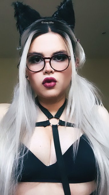 What about this throwback 😈😈😺 https://t.co/7eBawakMMU<a href="/tag/lgbt"class="tags"><span>#lgbt</span></a><a href="/tag/cd"class="tags"><span>#cd</span></a><a href="/tag/trans"class="tags"><span>#trans</span></a><a href="/tag/crossdresser"class="tags"><span>#crossdresser</span></a><a href="/tag/transgirl"class="tags"><span>#transgirl</span></a><a href="/tag/transporn"class="tags"><span>#transporn</span></a>