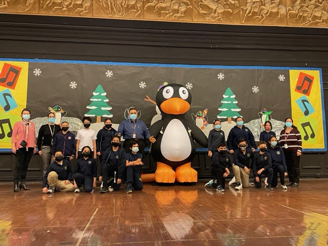 BayonneBOE's tweet photo. Congrats to @RobinsonSchool3 @STMath winners! Ms. Timpanaro's (1) &amp; Mr. Asham's (5/6) classes got to strike a pose with JiJi for all their hard work! 
@BPSMathDept https://t.co/2fmGGuVB7a