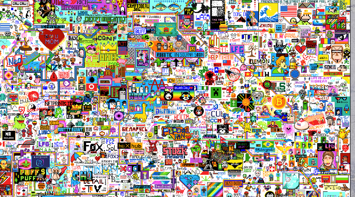 Layer_33_'s tweet photo. The @CryptoGraf_Art wall is amazing https://t.co/hhsfeGS4ai