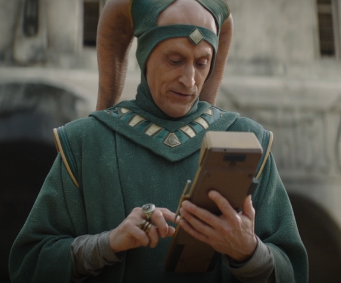 MikeJMika's tweet photo. Had I not just BOUGHT a Coleco Bowlatronic, I wouldn't have had my Leonardo DiCaprio moment watching Book of Boba Fett. https://t.co/oH9ILJF12m