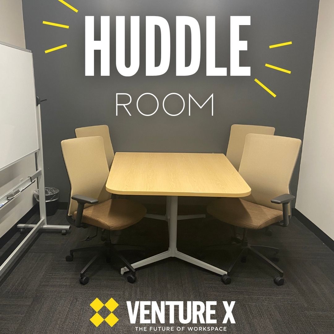 VX_Marlborough's tweet photo. VTX Marlborough's Huddle Room is ideal for a team that's looking to get together and collaborate or someone who needs to meet with a client to go over some things. A wallet-friendly option that gets the job DONE โ
#Huddle #VTXTheFutureOfWorkspace #WalletFriendly #Collaborate https://t.co/o3id3W9Ewd