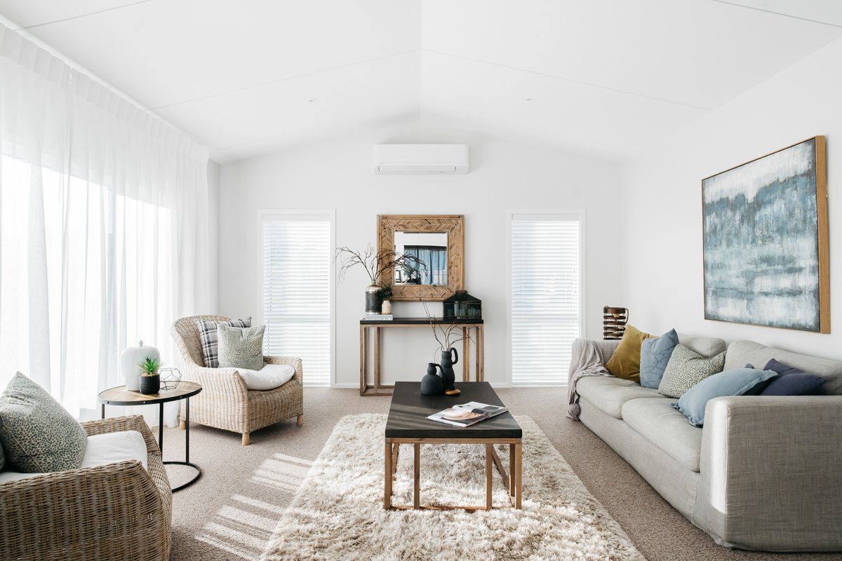 LandmarkHomesNZ's tweet photo. ‘Interior Design tips from a Landmark Homes Designer.’
Discover the core areas you should focus on if your budget is tight, an experienced designer’s take on the latest interior trends, how to get longevity from your interior design decisions, &amp; more.
👉 https://t.co/jMdZAygjUO https://t.co/5Bhsgl9P7s