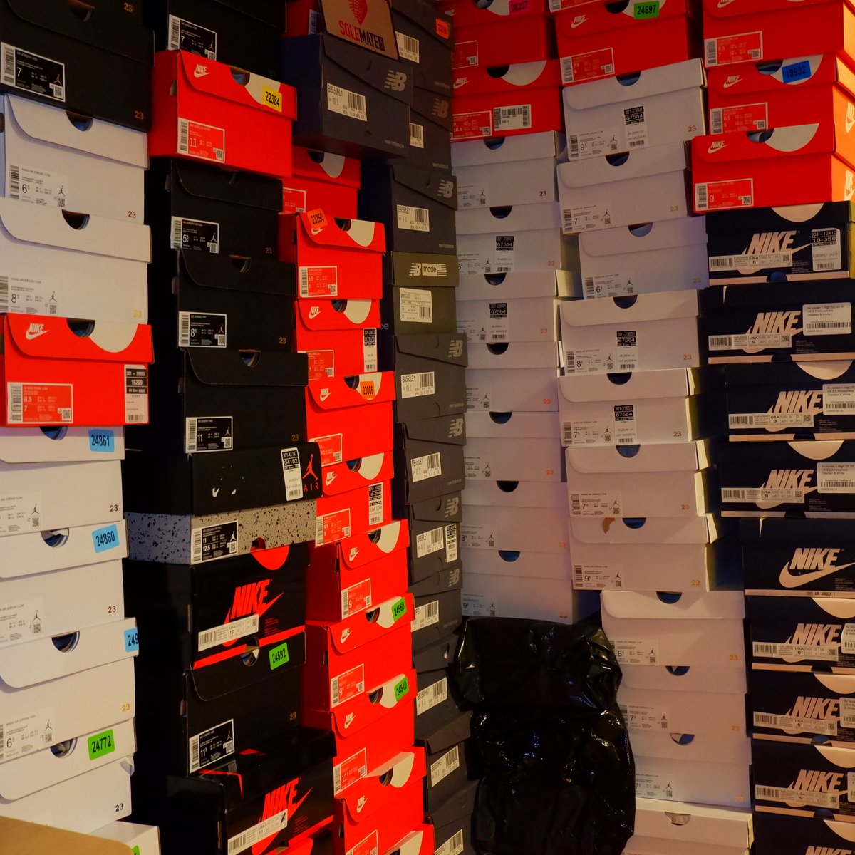 R0b (@solematemcr) on Twitter photo Last couple of weeks have been mad! As always shoutout to the ones making it all possible ♥️
<a href="/Flex_Workshop/">Flex Workshop</a> <a href="/Flex_AIO/">Flex AIO</a> @NotifyEU <a href="/RogueScripts/">Rogue Scripts</a> <a href="/thundersuccess_/">Thunder Success</a> @kochclub_xyz <a href="/add/">Andy Donohue</a> Last couple of weeks have been mad! As always shoutout to the ones making it all possible ♥️
<a href="/Flex_Workshop/">Flex Workshop</a> <a href="/Flex_AIO/">Flex AIO</a> @NotifyEU <a href="/RogueScripts/">Rogue Scripts</a> <a href="/thundersuccess_/">Thunder Success</a> @kochclub_xyz <a href="/add/">Andy Donohue</a>