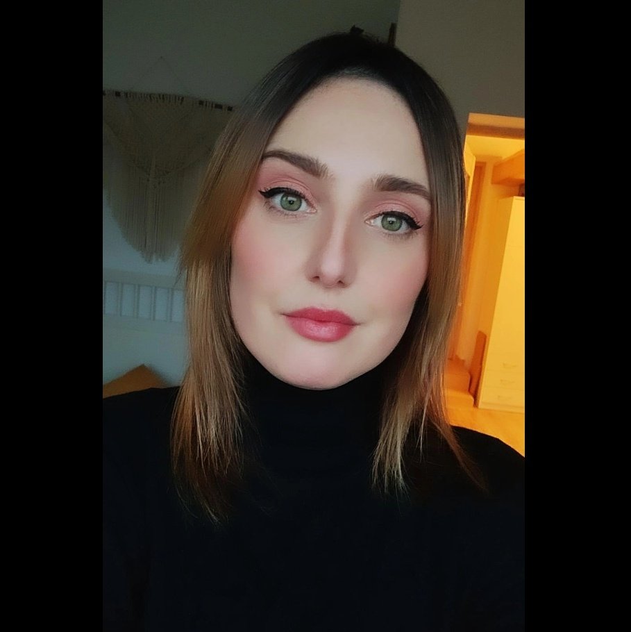 dariarakin's tweet photo. #NewProfilePic https://t.co/r1aBswd64k