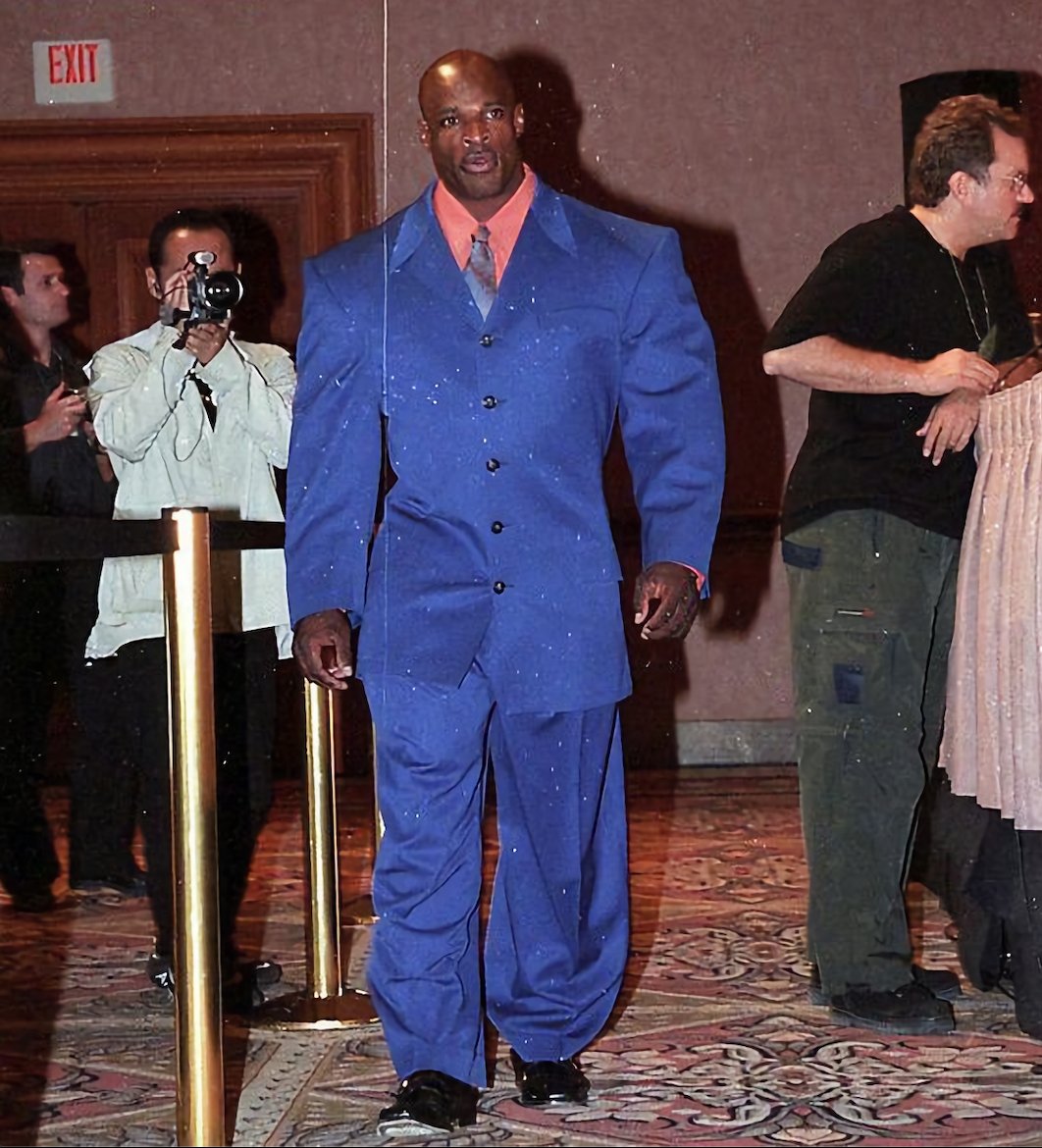 Found this suit in my closet this past week and it brought back some great memories!
Rate your boys Swag from 1-10 below....Yeah Buddy, it still aint nothing but a peanut!
#RonnieColeman #BigRon #Fashion #Fit