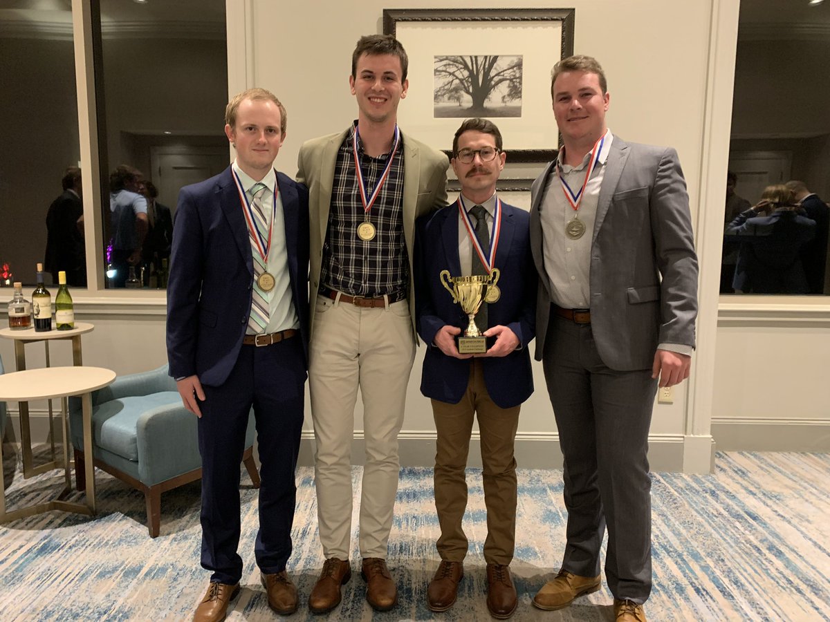 Drumroll... The winner of the 2022 GCSAA Collegiate Turf Bowl is Team #31 from Purdue University. Congratulations! #GCSAAConference