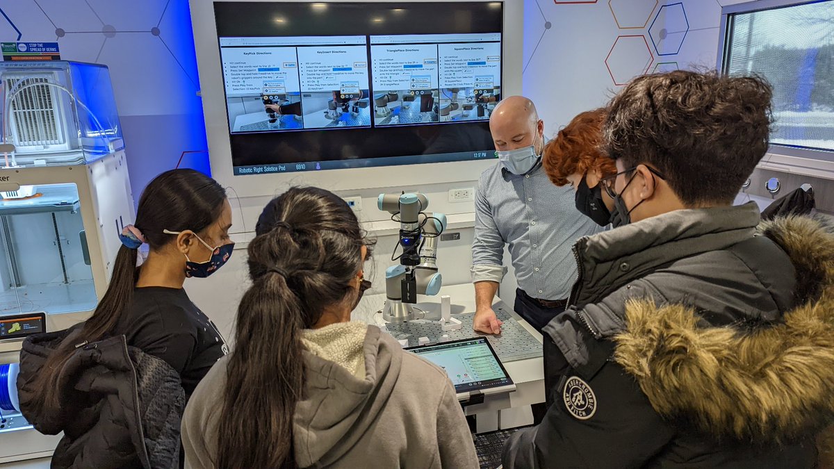 Karl Schmidt tweet media