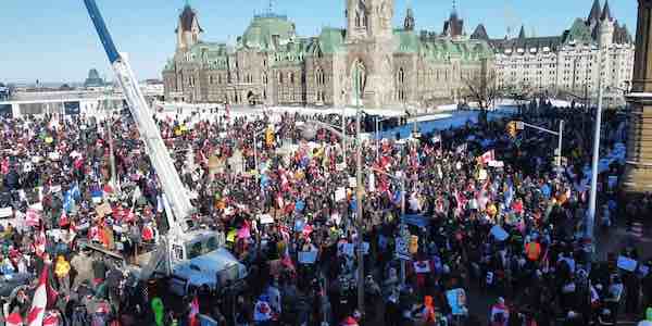 canadafreepress's tweet photo. More Protests on the Way Unless Cancel Culture Ends https://t.co/usNPzQyI5U https://t.co/mFKfKd4Lsi