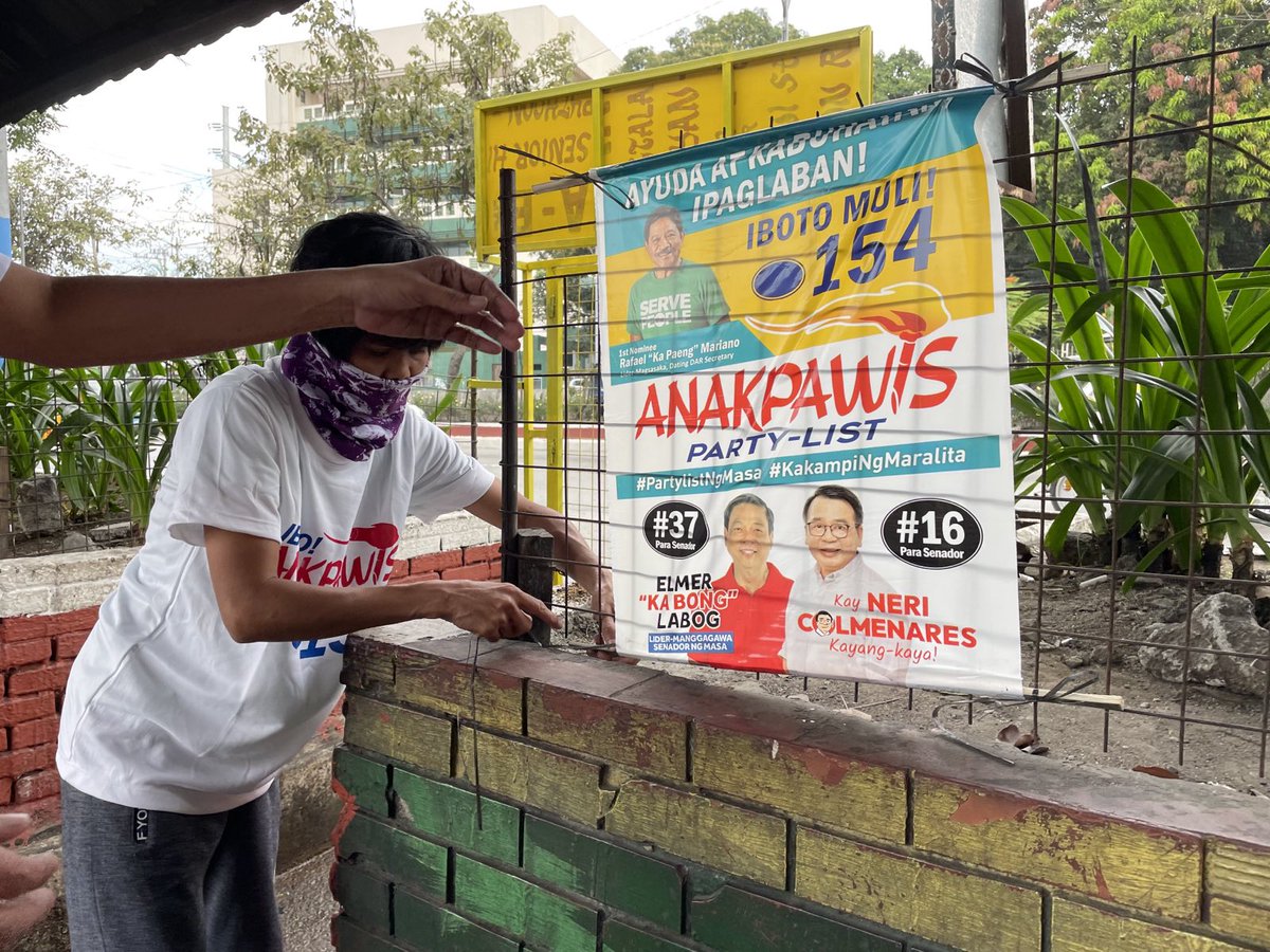 NNARAYouth's tweet photo. TINGNAN | Ngayong umaga, kasama ang NNARA-Youth sa ANAKPAWIS QC CARAVAN kasama ang 2nd nominee ng Anakpawis Party-list na si Lana Linaban at senatoriable Elmer โKa Bongโ Labog.
#PartylistNgMasa
#KakampiNgMaralita
#BongToSenate
#KaLabogSaSenado
#KayangKaya
#Makabayan4LeniKiko https://t.co/EAtkn9hYVf