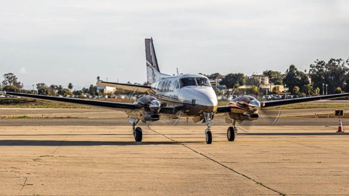 SignatureFBO's tweet photo. It’s hard to say goodbye to beautiful Santa Barbara, even in a beautiful aircraft like this. What’s one destination you hate to leave behind? 🛩 #BizAv #Aviation #SignatureSoars #FlySBA
📸PC: cpt._henry https://t.co/iCK99faH3c