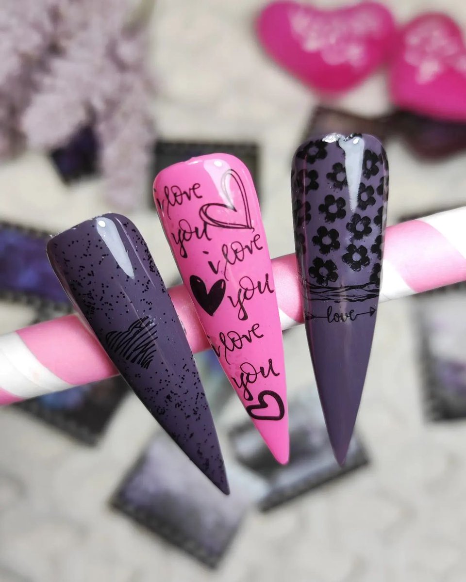 UmikkP's tweet photo. Sweet heart Valentine's styling recommendation. 💗

Nail design Instagram: nails_tester 

👉Shop with Umikk on Amazon UK&amp;EU

#umikknails #valentinesnails #valentinesnailsdesign #valentinesnails❤️ #pinknails #purplepinknails https://t.co/x26fZ0qjdq