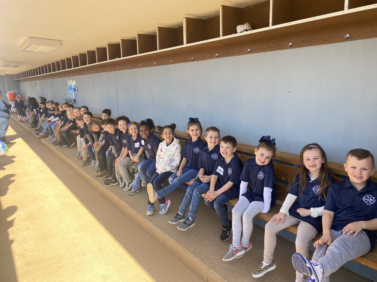 CSFlowerPower's tweet photo. Time to get the wiggles out! What better way than a stop to @MTAthletics ! @MT_Baseball  Ms. Chelsie and Ms. Rachel gave us the VIP tour with a stop in the dug out and a run around the bases! @MTSU @MTSUNews @HPCS_TN #lifeinthegarden https://t.co/ruvYQBPkrY