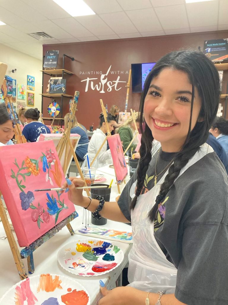 ✨beautiful paintings &amp; beautiful sisters✨