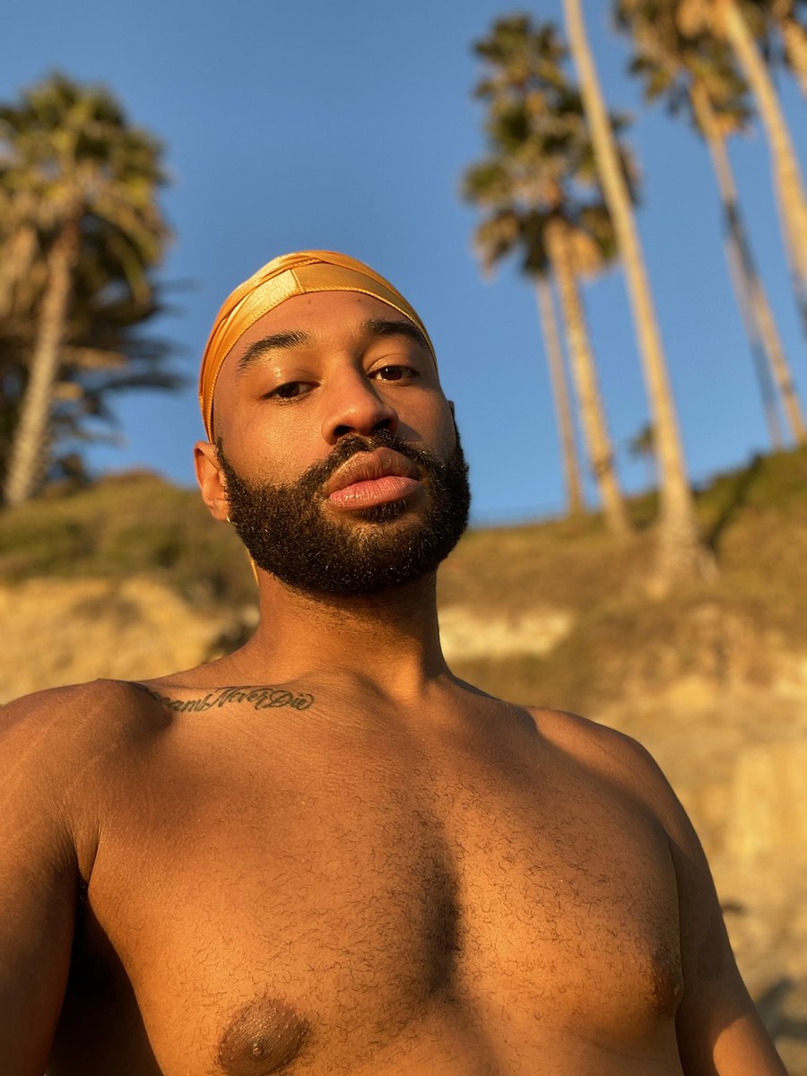 THEKINGKARLTON's tweet photo. No Filter No Problem #youthing https://t.co/2KIVRyToig