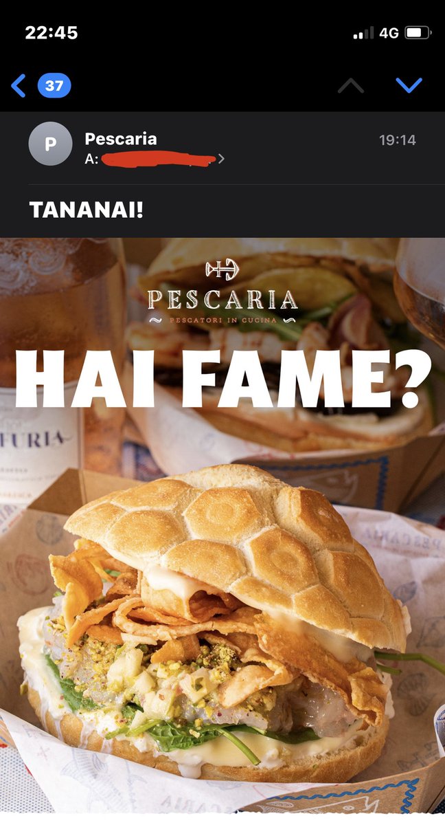 scioppiii's tweet photo. SCUSATE! INTERROMPETE! 
NON HO CAPITO IL GIOCO!!
@Tananai5 🤣🤔 https://t.co/jTKe3VNskQ