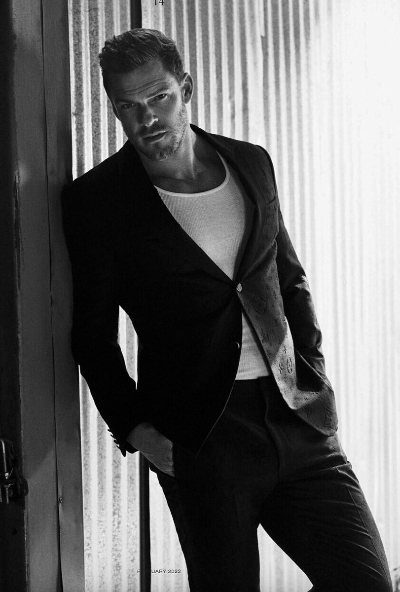 ARitchsonBrasil's tweet photo. 📸 Alan Ritchson para a Man of Metropolis https://t.co/7nV9jDXM14