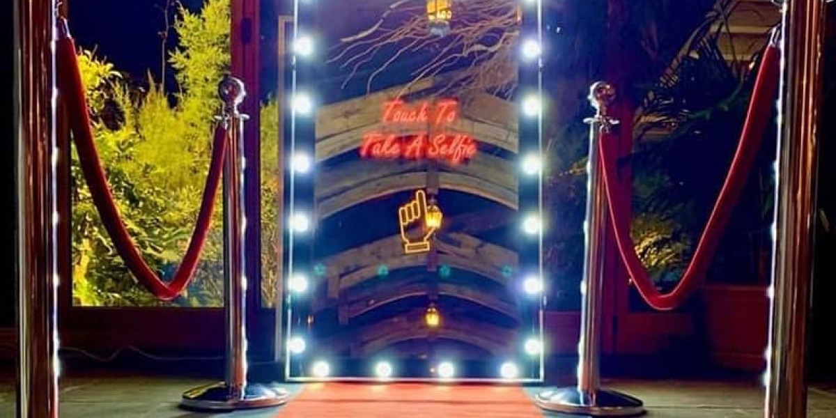 ⭐NEW EXHIBITOR SPOTLIGHT⭐
Fun &amp; Fabulous Events will be attending our Wedding Fair at <a href="/BeamishHall/">Beamish Hall</a> on Sun 13th Feb! ❤️
Get your tickets 🎫 - go2.weddingfairsnortheast.com/beamish-hall-t…
#weddingfair #weddingprops #selfiemirror #weddingbooth #lightupletters #weddingdecor #magicmirror