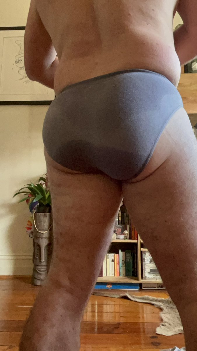 BubbleButtBoyd's tweet photo. With without or withOUT #bubblebutt #sweatybutt #nudebutt https://t.co/oEb3Xcn4HZ