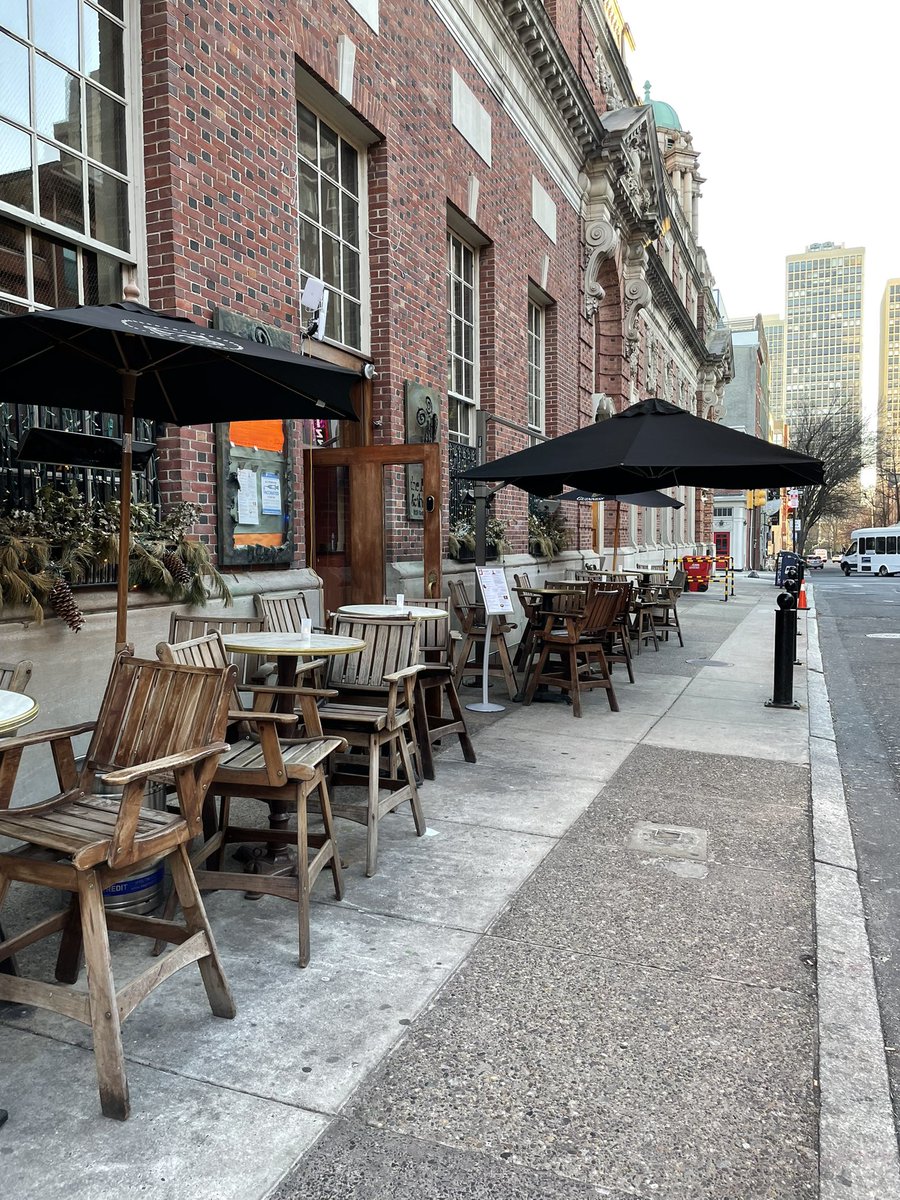 IABCNPhila's tweet photo. It’s the perfect day for happy hour at the warm and cozy @PloughStars ☘️
#IABCN22 #Nasc #IrishHappyHour #Networking #IABCNEmergingProfessionals https://t.co/TXFH3kGXbT