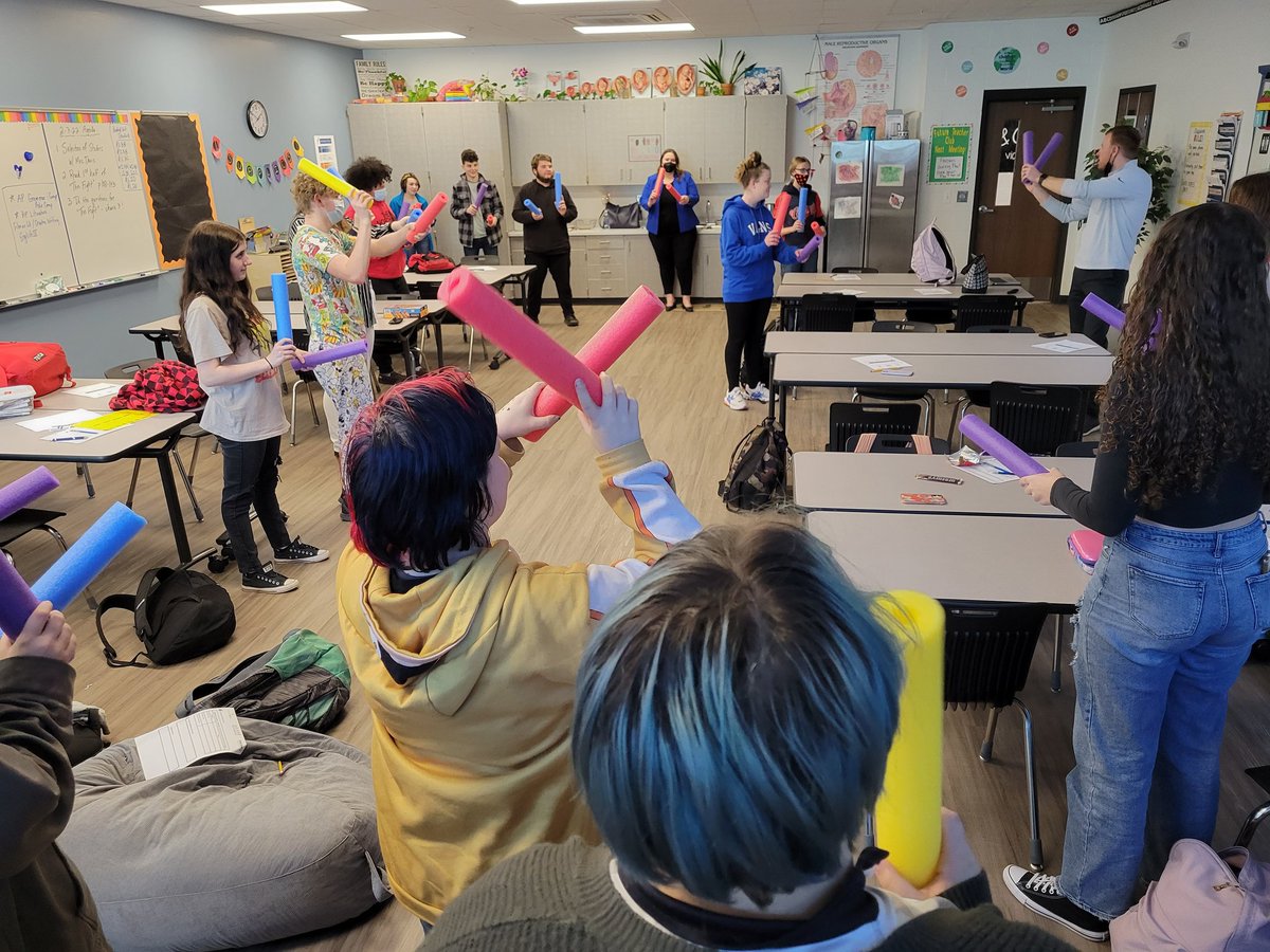 Future Teachers <a href="/Hillcrest_SPS/">Hillcrest High School</a> had so much fun learning about Active Classrooms with <a href="/CoachBrum/">Brad Brummel</a> today! They will be begging to incorporate them into their next lesson plan writing assignment!