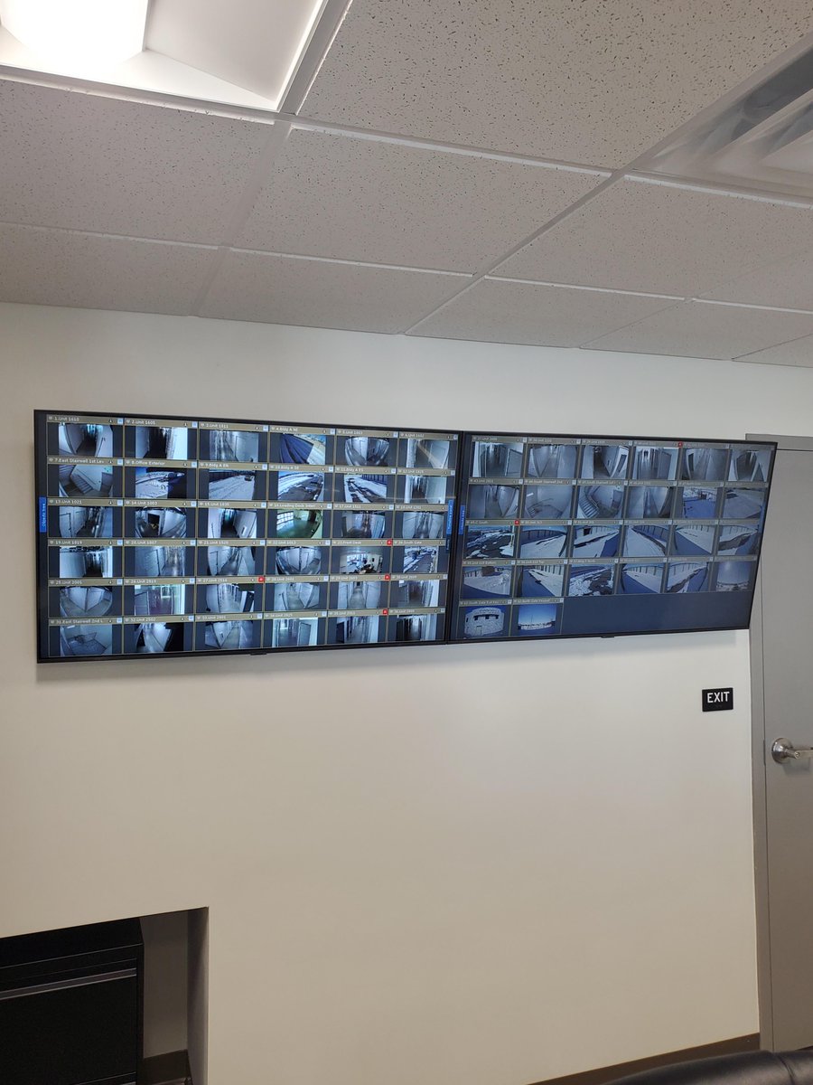 futurelinkco's tweet photo. Another security project FutureLink completed. Thank you Erie Self Storage!

#ErieSelfStorage #FutureLink #FutureLinkInc #LiveOutLoud #Audio #Video #IntegrationCompany #ColoradoIntegrationCompany #Business #Denver #Colorado #DenverColorado https://t.co/MhX3kKplQ9