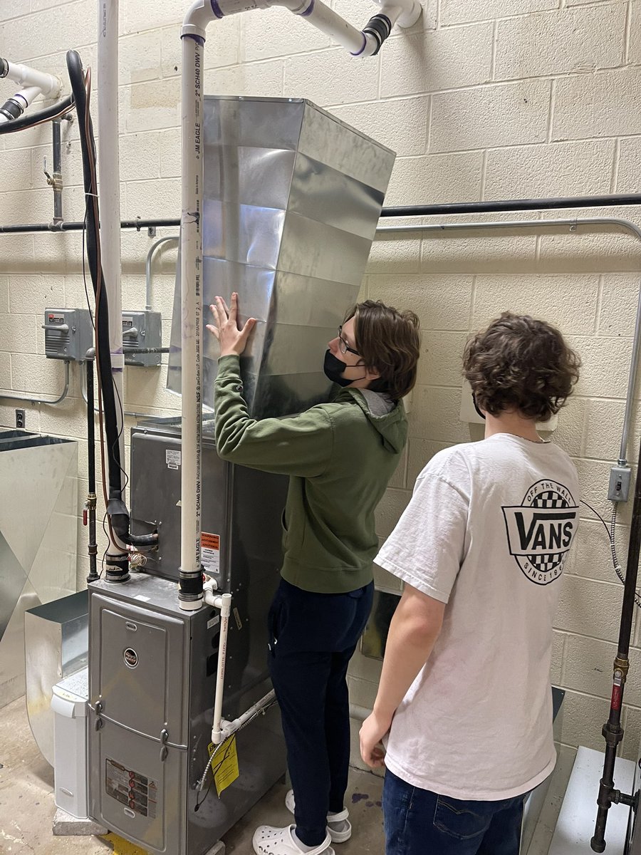 SSBindemann's tweet photo. February is CTE month. Our classrooms and workshops are busy places where students can proudly share their learning and progress made on projects. Students in Welding and the Building Maintenance and Management programs have been hard at work! #engaged #nctec @ONBOCES https://t.co/QmiMuW71uo