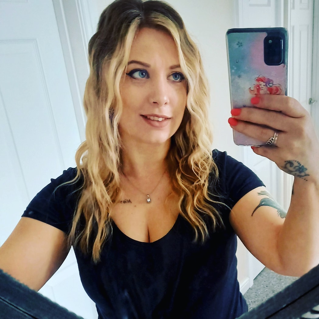 Alix tweet media