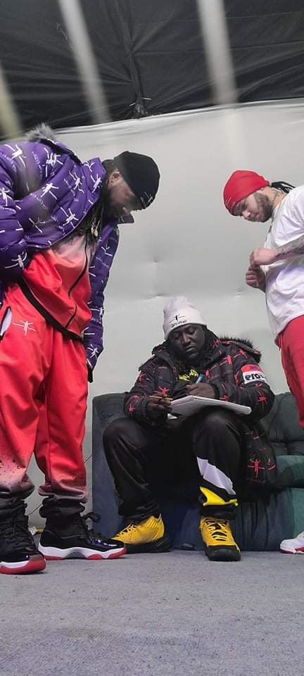 LREDnell's tweet photo. New LongRunEnt interview Coming Soon.... Stay tuned... π―π―π―πͺπΏπͺπΏπͺπΏππππππ #LongRunEnt #LongRunClothing #CatchOnOrCatchUp #Coocu #Pacing #WinnersCircle #LoyaltyOverpowersNegativityGainingRespectUndauntedNevertheless https://t.co/iDJH0tAFVh