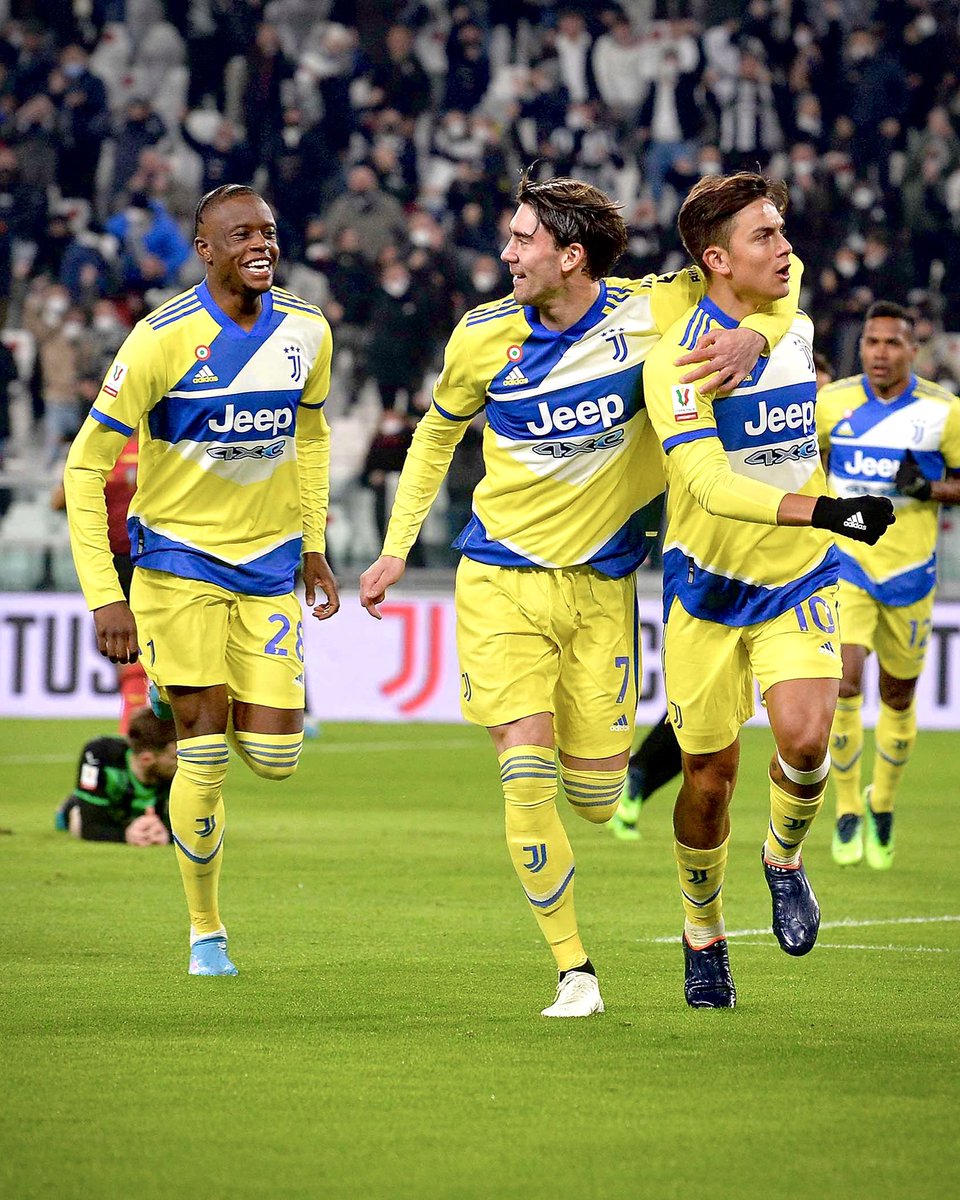 Deniszakaria8's tweet photo. #FinoAllaFine ๐ฅ ๐ to the semi finals!
@juventusfc #DZ28 https://t.co/5TTBznQVoD